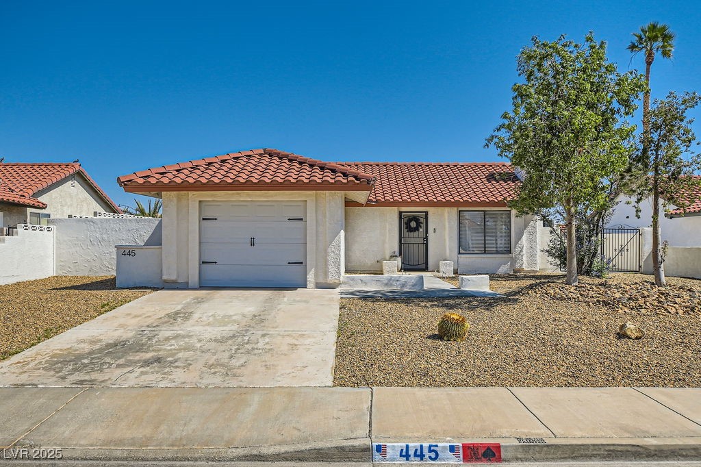 445 Concord Way Property Photo 2