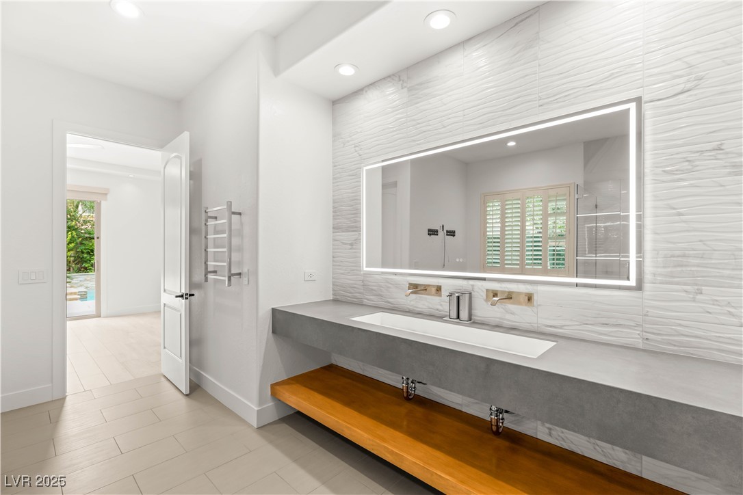2240 Boutique Avenue Property Photo 42