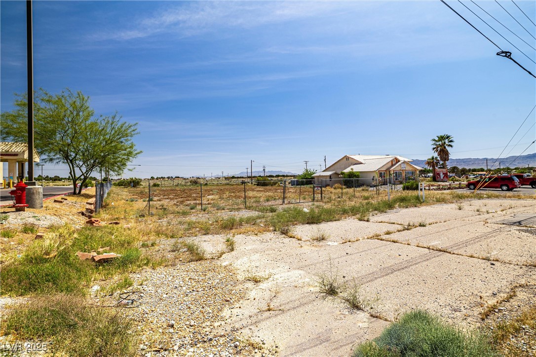 1601 East Nevada Highway 372 Property Photo