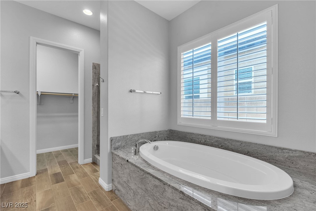 7072 Arabian Ridge Street Property Photo 18