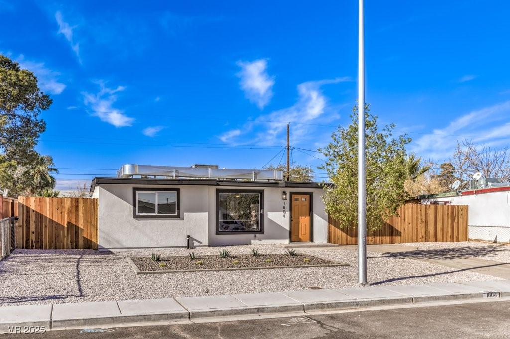 1804 Pacific Street Property Photo 1
