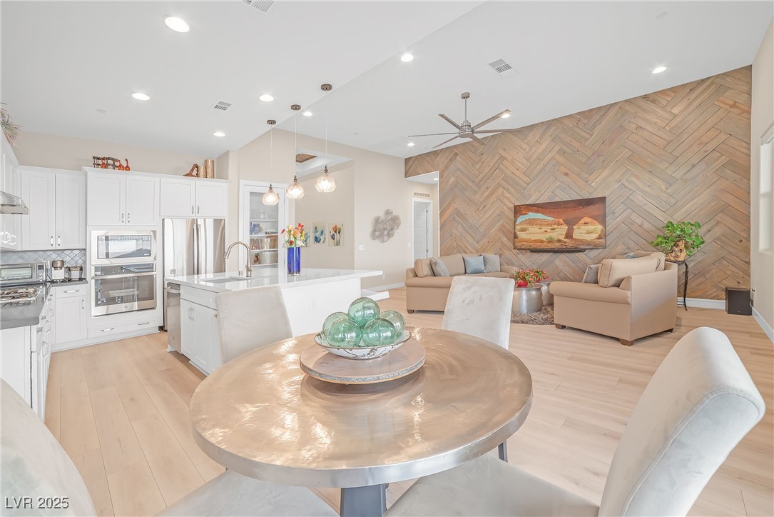 44 Alta Cascata Place Property Photo 9