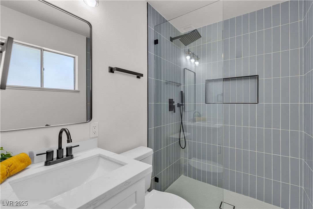 6305 Fairwood Avenue Property Photo 15