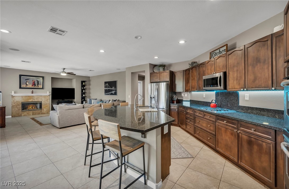 6423 Grayback Drive Property Photo 12