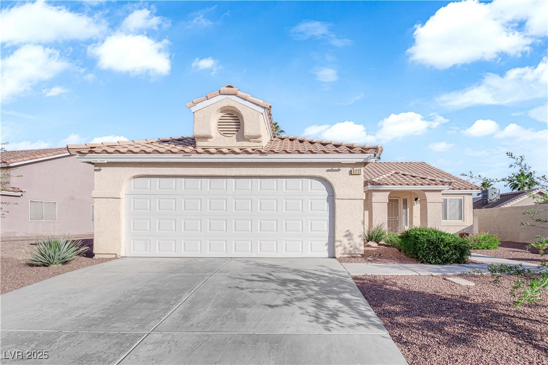 6231 Curlew Drive Property Photo 1