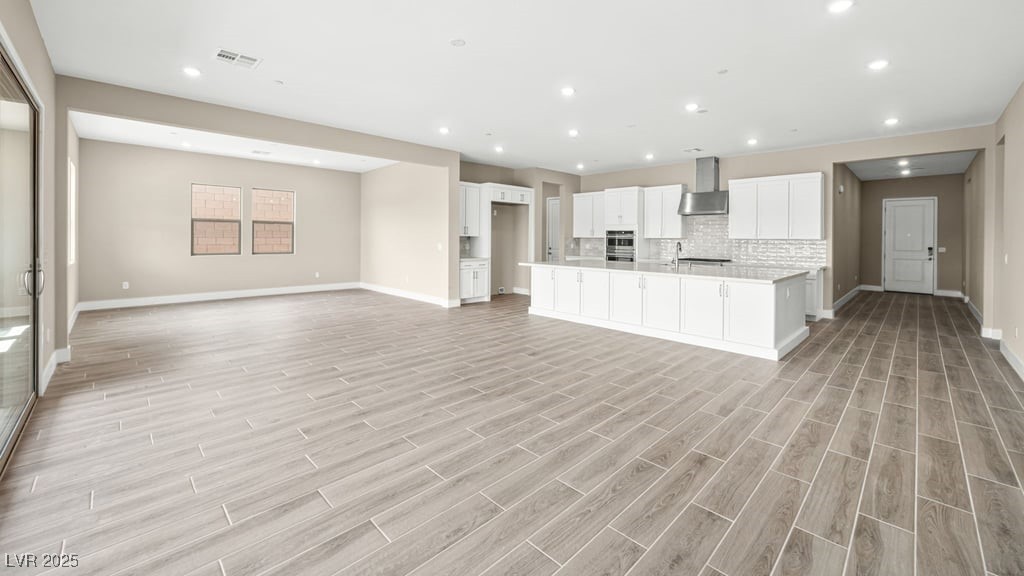 243 Paraggi Bay Drive Property Photo 13