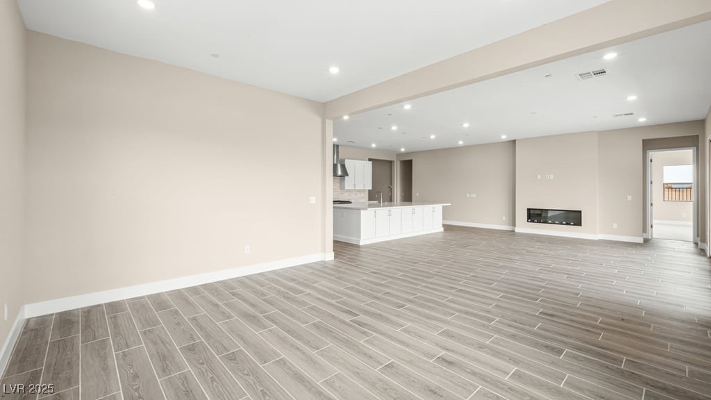 243 Paraggi Bay Drive Property Photo 17