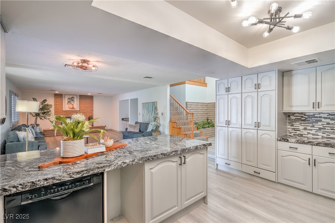 4475 Harmony Court Property Photo 11