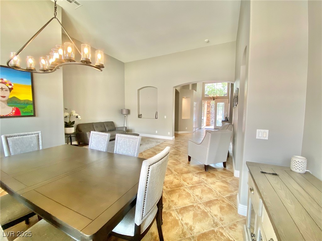 1127 Pinto Horse Avenue Property Photo 7