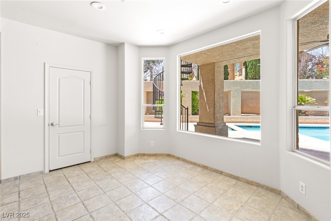 8800 Cortile Drive Property Photo 24