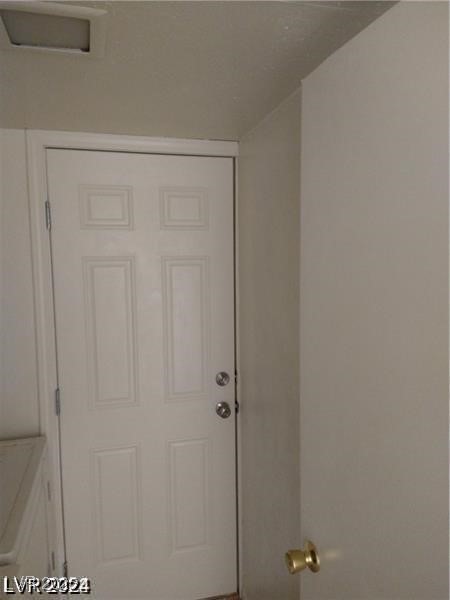4760 Woodridge Road Property Photo 10