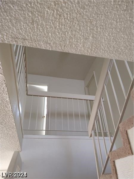 4760 Woodridge Road Property Photo 13