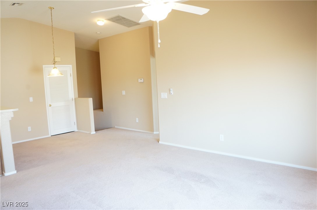 2554 Velez Valley Way Property Photo 5