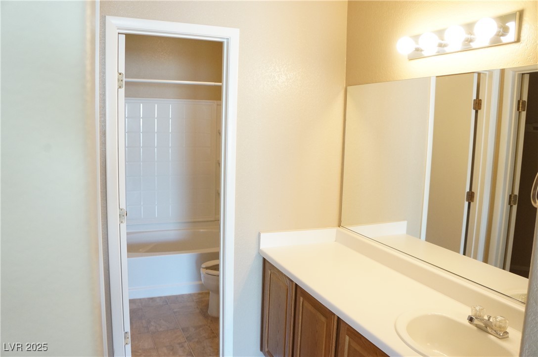 2554 Velez Valley Way Property Photo 11