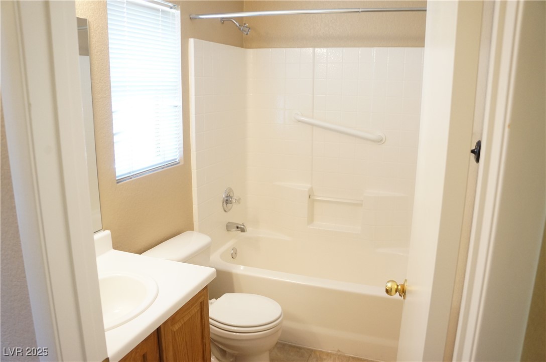 2554 Velez Valley Way Property Photo 12