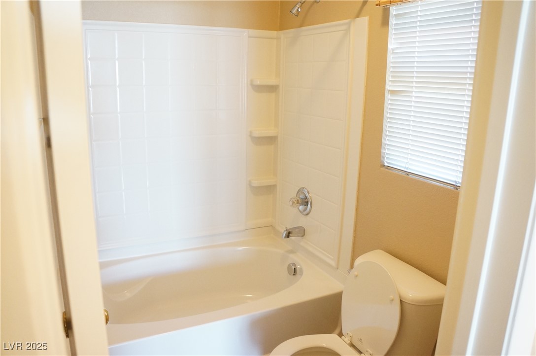 2554 Velez Valley Way Property Photo 14