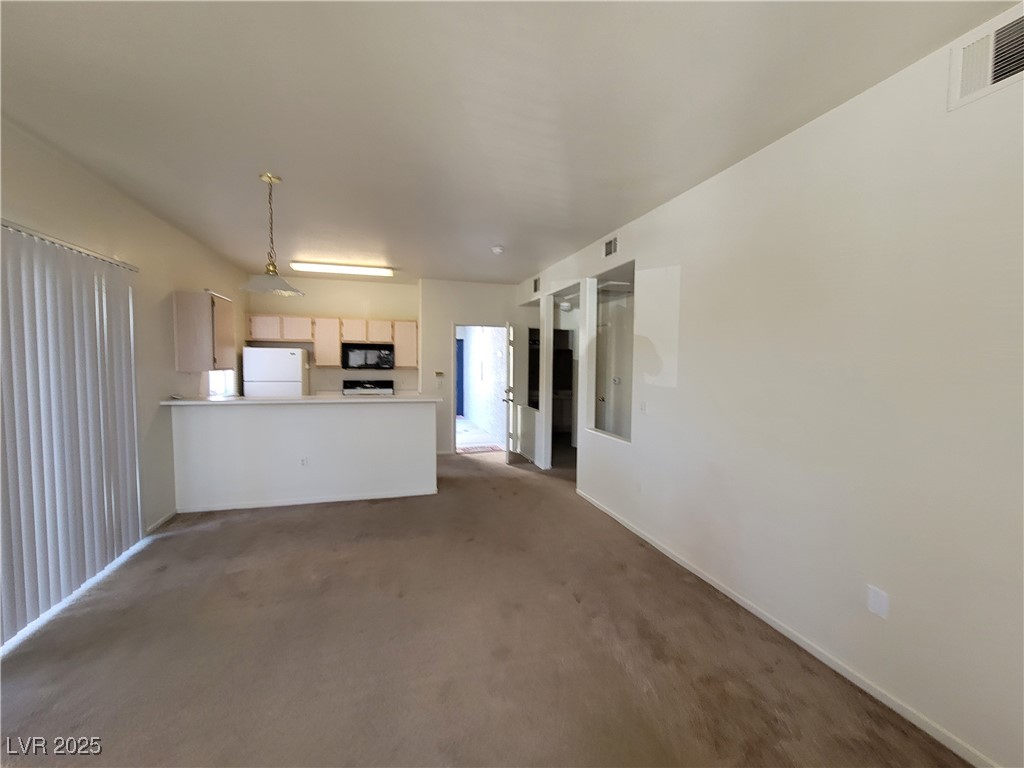 7413 West Russell Road 107 Property Photo 21