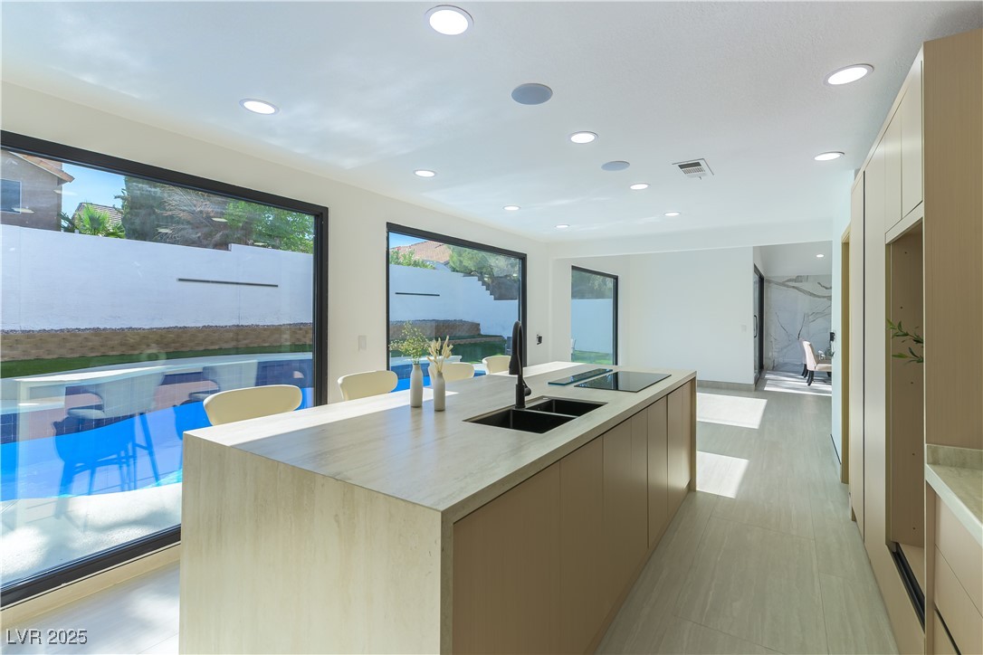 9937 Whalers Landing Court Property Photo 12