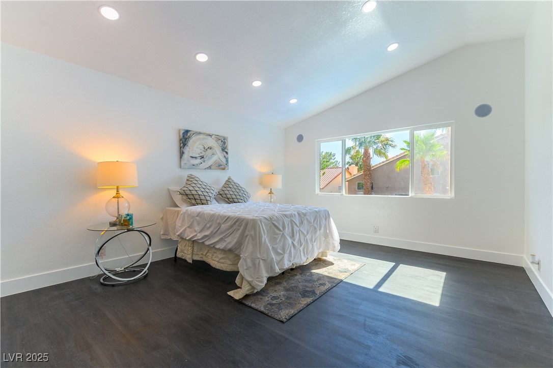 9937 Whalers Landing Court Property Photo 15