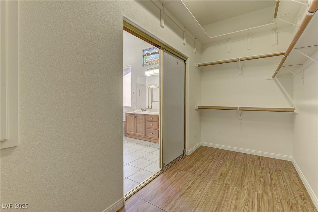 2725 Cool Lilac Avenue Property Photo 31