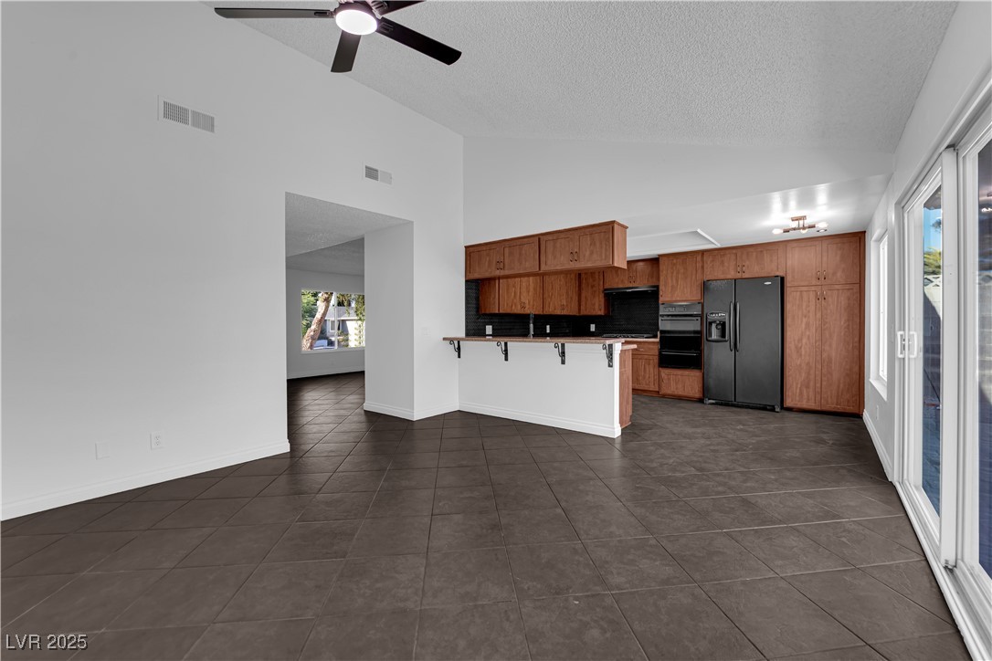 6791 Greengrove Drive Property Photo 9