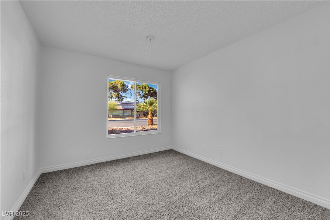 6791 Greengrove Drive Property Photo 26