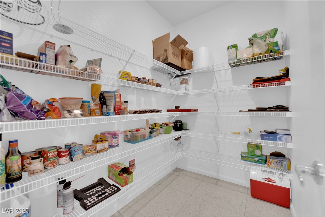 8178 Eaton Hill Street Property Photo 22