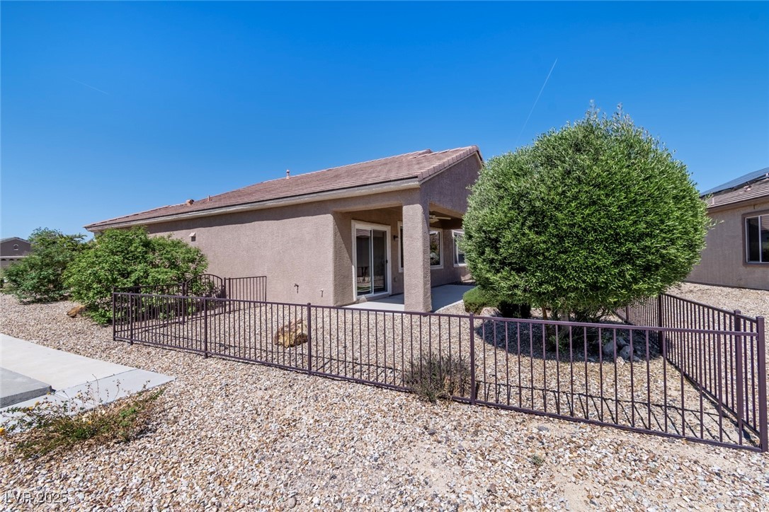 2538 Capella Star Street Property Photo 25