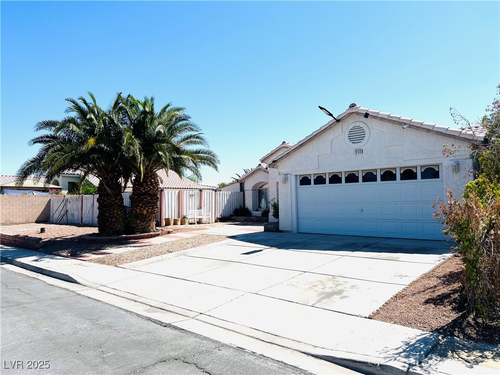 1860 Banaba Lane Property Photo 1