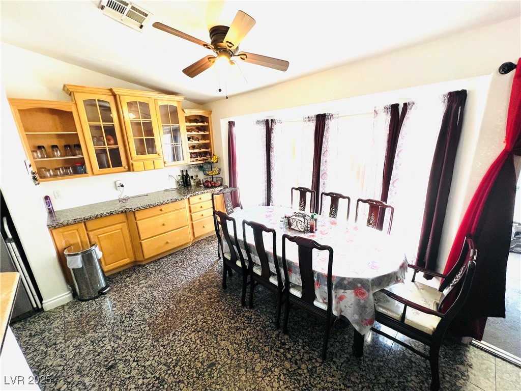 1860 Banaba Lane Property Photo 11