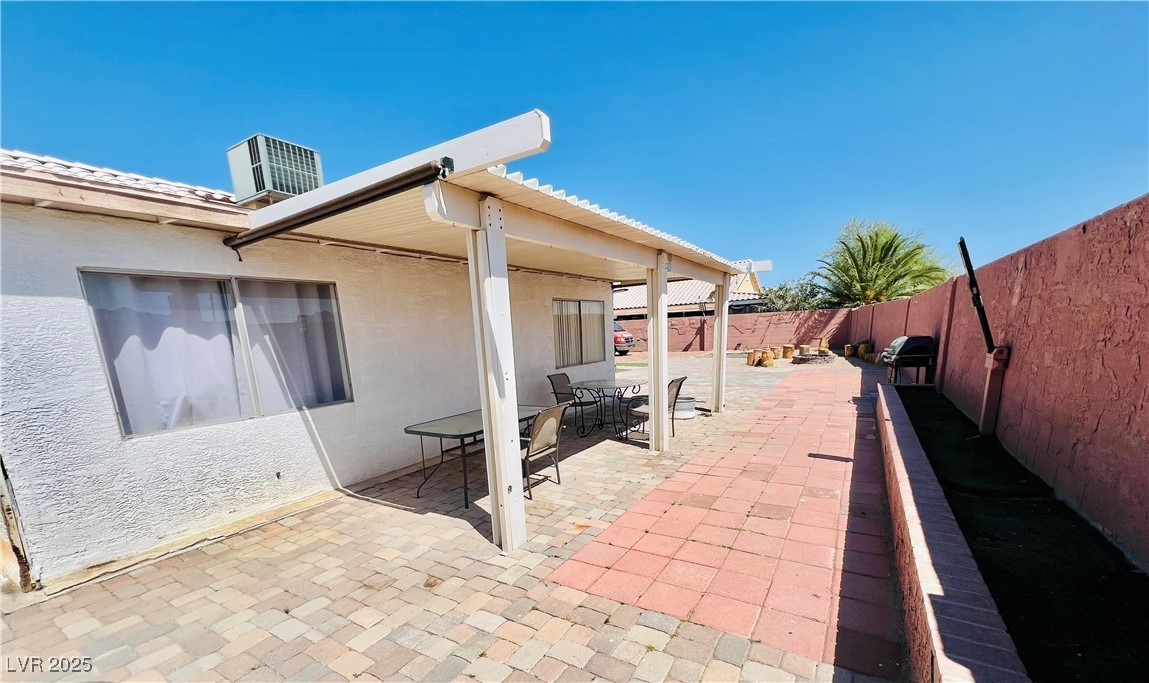 1860 Banaba Lane Property Photo 32