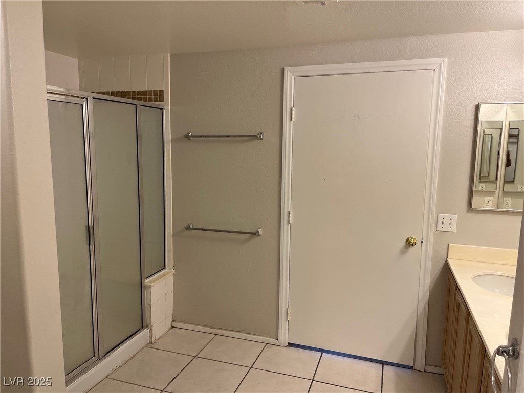 7450 South Eastern Avenue 1059 Property Photo 6
