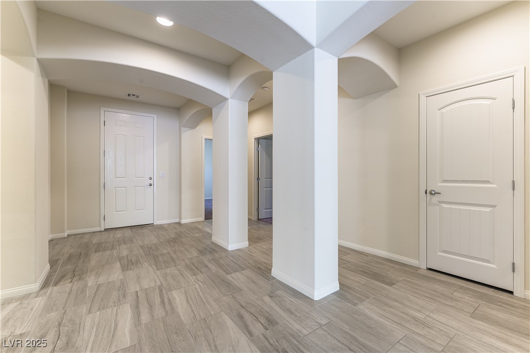7265 Southern Magnolia Street Property Photo 3