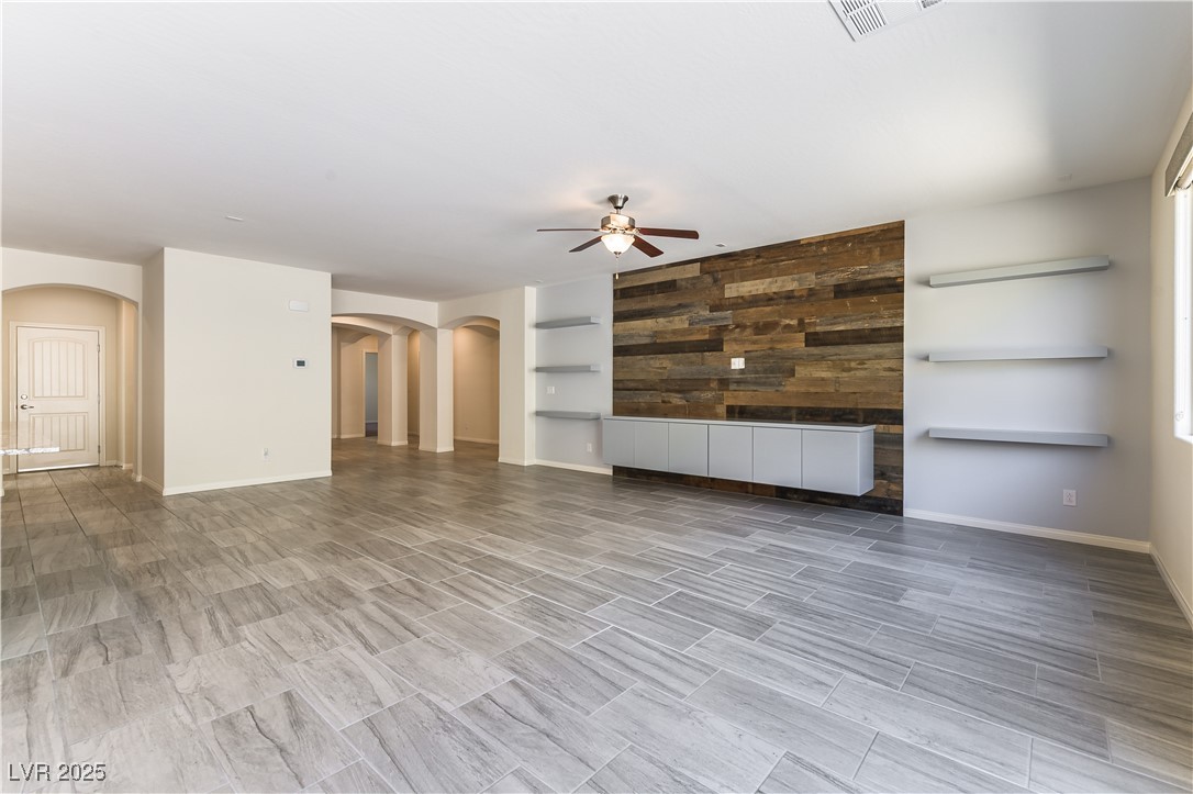 7265 Southern Magnolia Street Property Photo 5