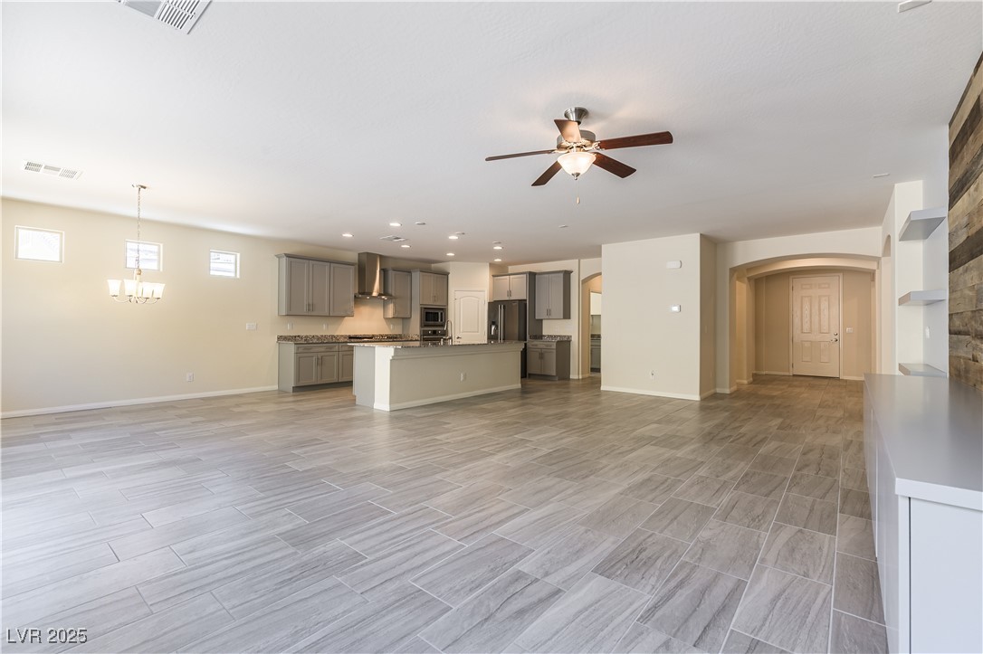 7265 Southern Magnolia Street Property Photo 6
