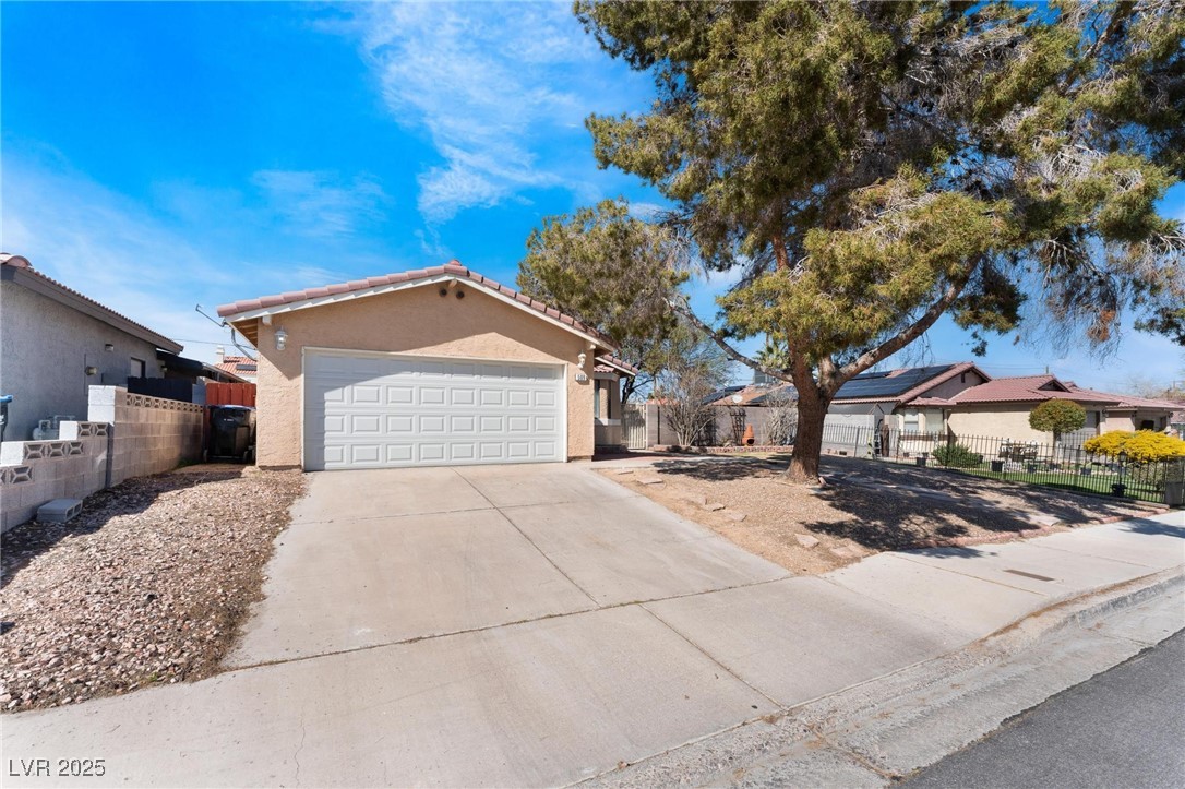 509 Sheffield Drive Property Photo 1