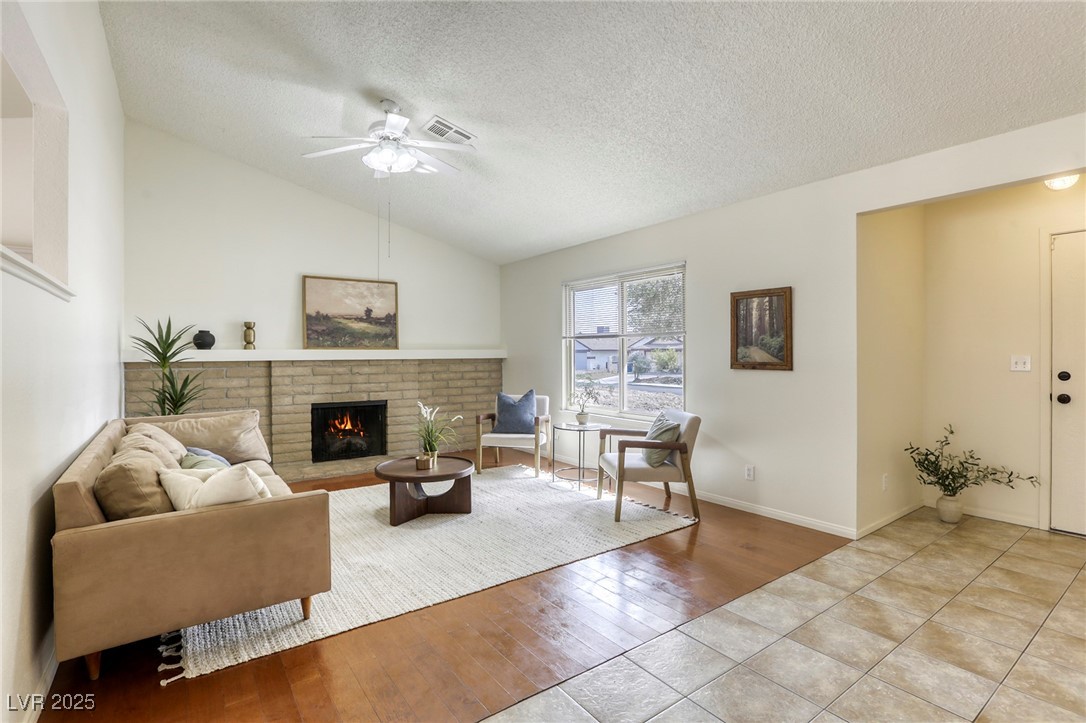 1012 Winwood Street Property Photo