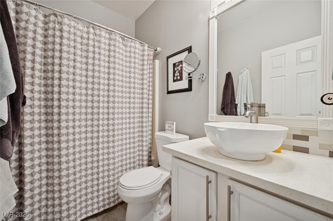 2425 Sturrock Drive Property Photo 35