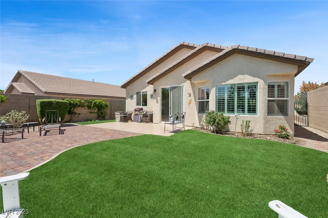 2425 Sturrock Drive Property Photo 40