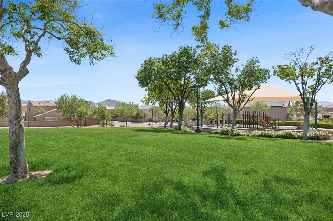 2425 Sturrock Drive Property Photo 44