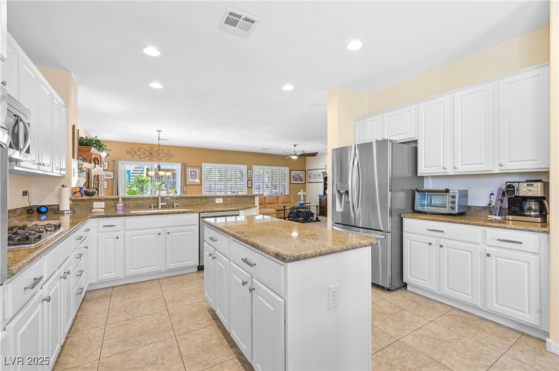 2320 Anderson Park Drive Property Photo 10