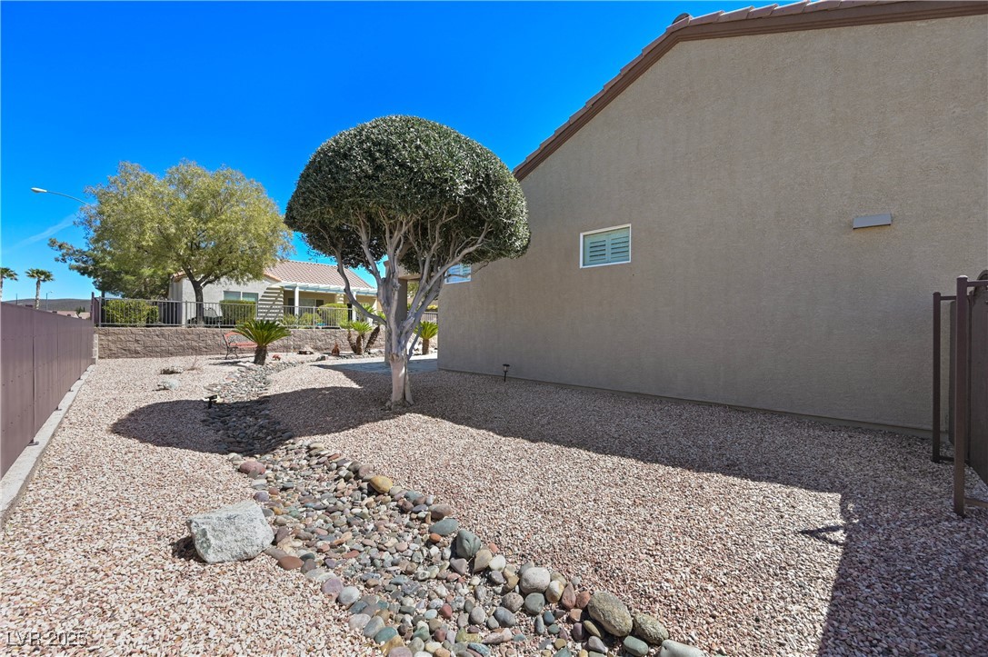 2320 Anderson Park Drive Property Photo 21