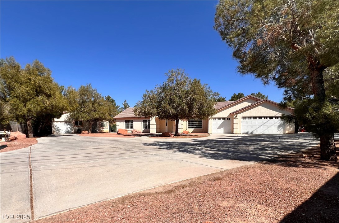 7255 West La Madre Way Property Photo 13