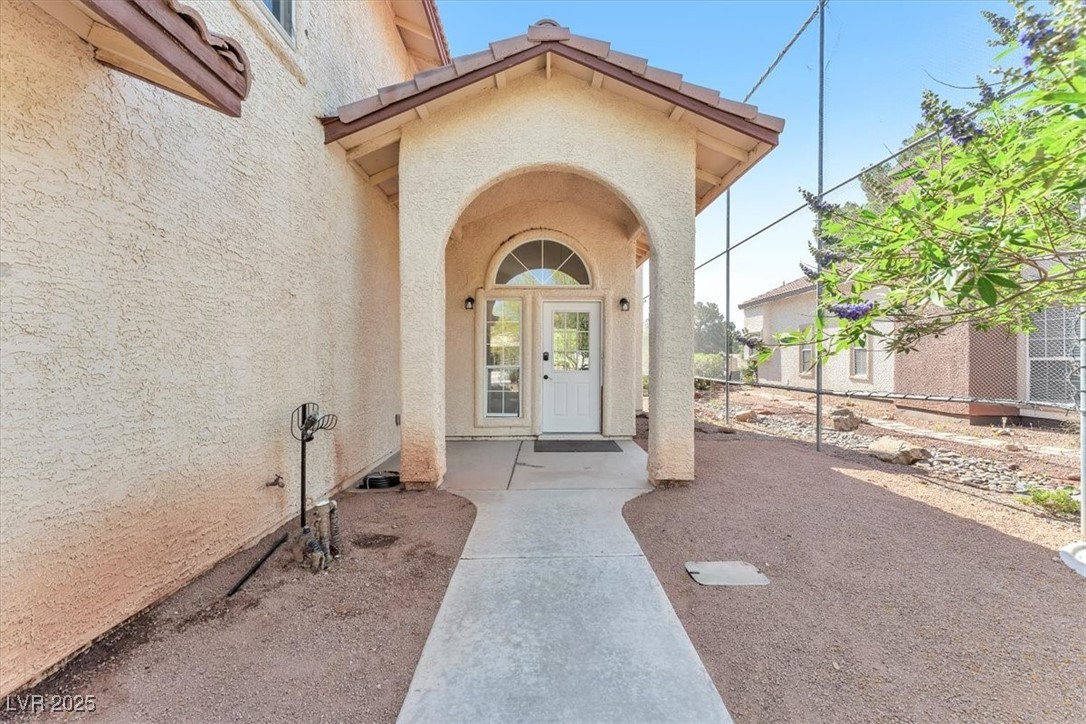5216 Desert Star Drive Property Photo 4