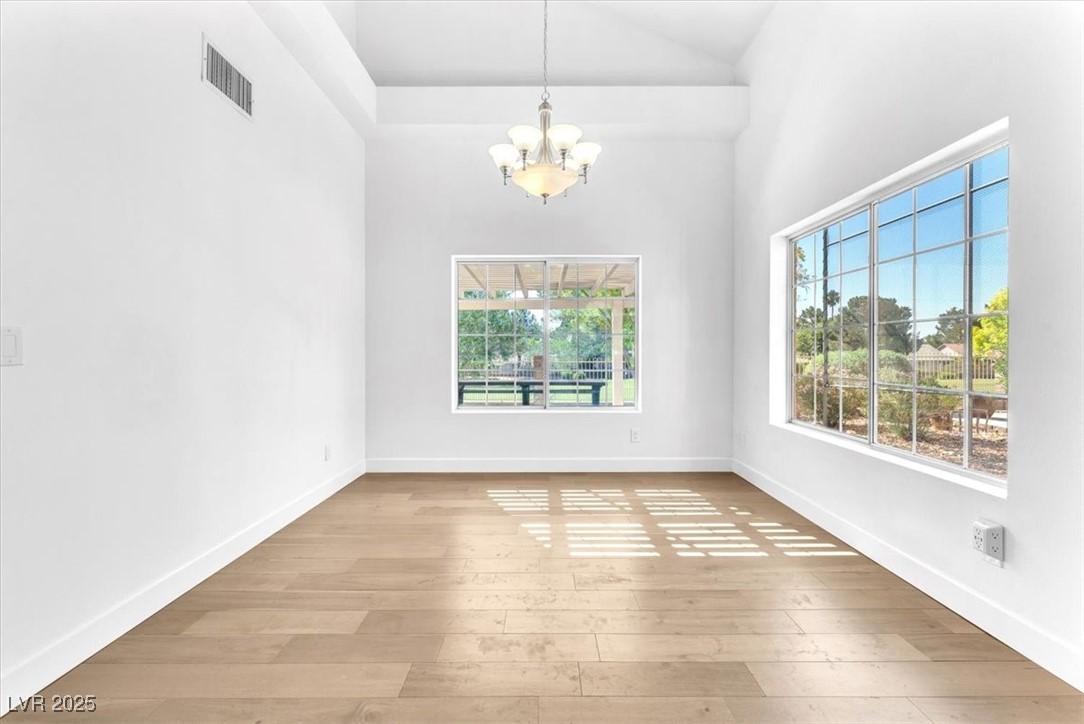 5216 Desert Star Drive Property Photo 10