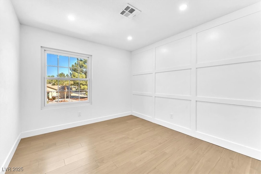 5216 Desert Star Drive Property Photo 26
