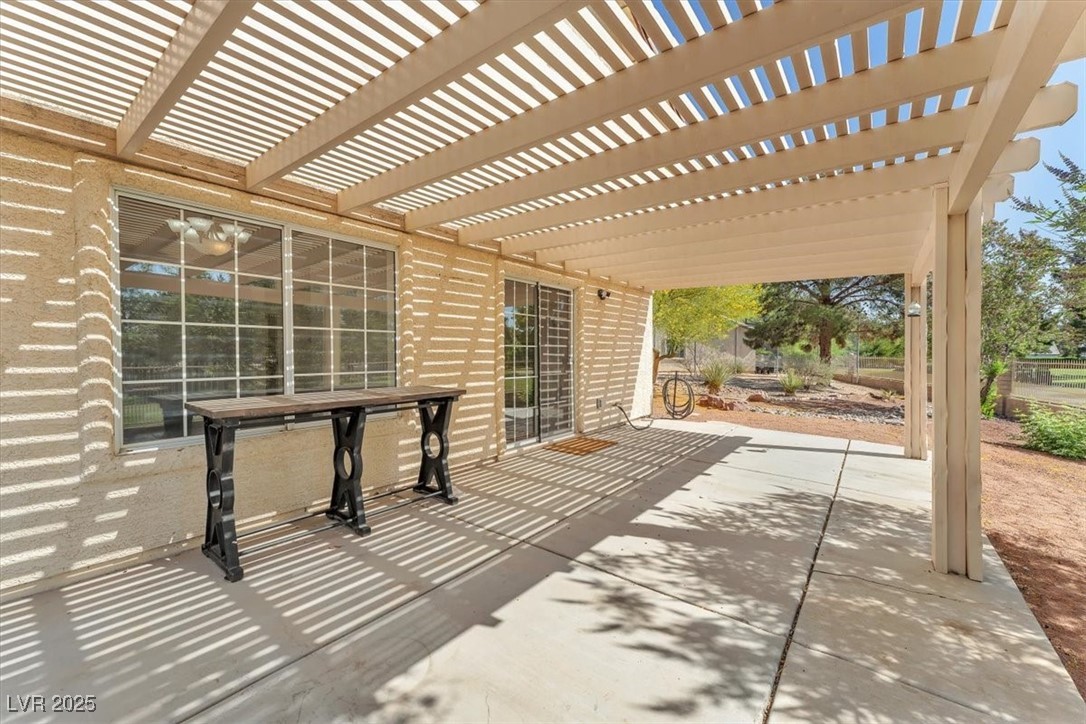 5216 Desert Star Drive Property Photo 32