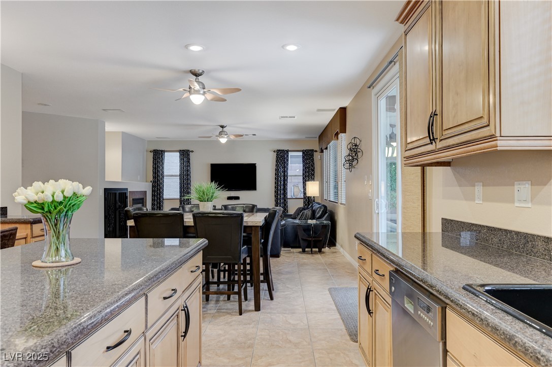 733 Secret London Avenue Property Photo 14