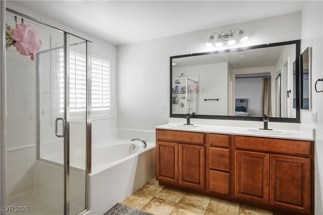 4786 Castel Martini Court Property Photo 21