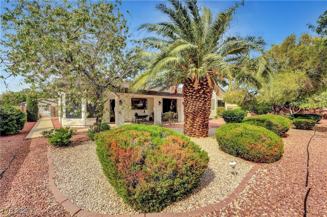 7461 Tahoe Basin Drive Property Photo 4